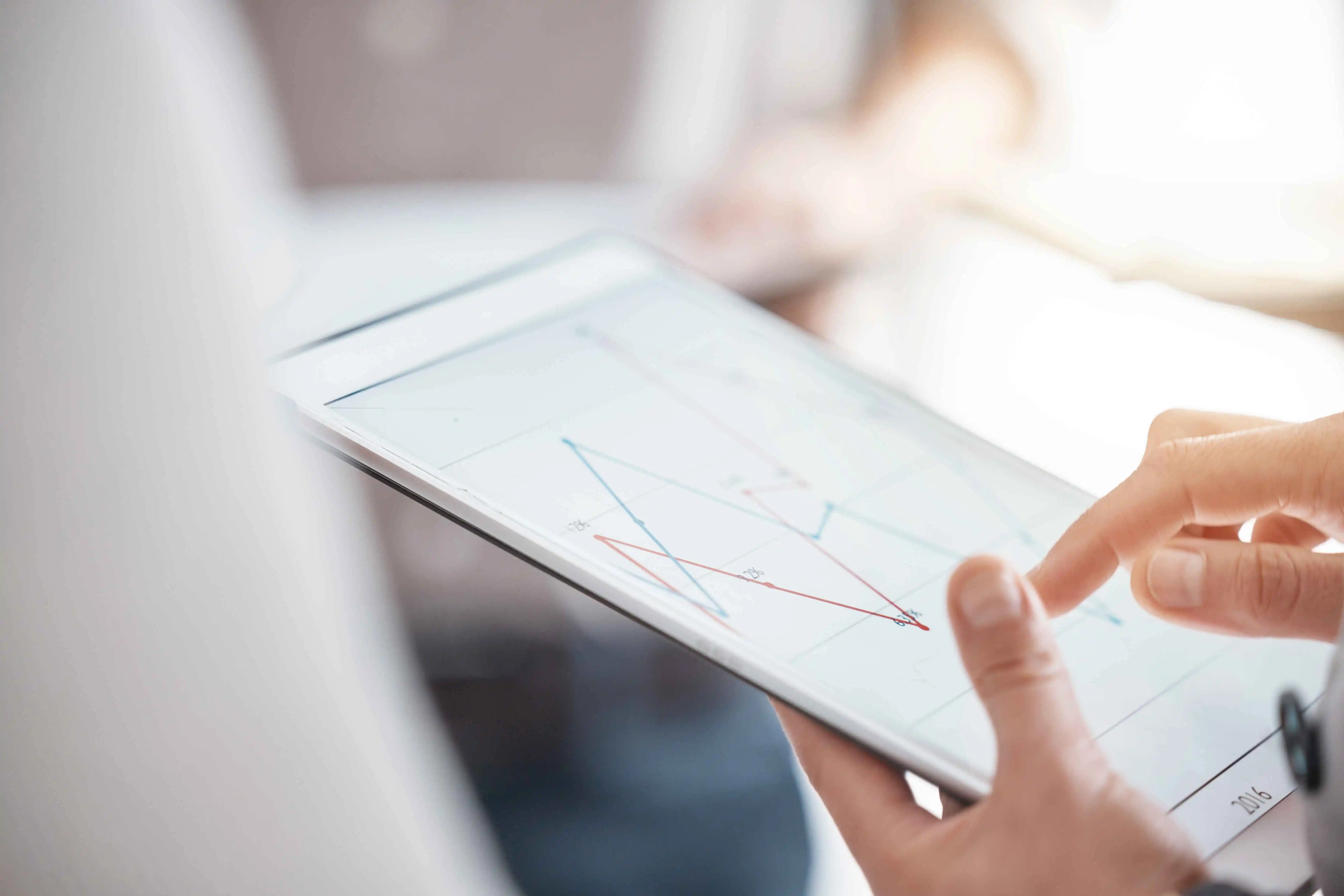 Dynamics Monk predictive analytics, AI-driven forecasting, business intelligence, data visualization, decision-making and supply chain insights.